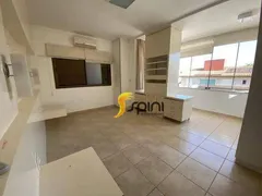 Casa de Condomínio com 4 Quartos para alugar, 150m² no Morada da Colina, Uberlândia - Foto 2