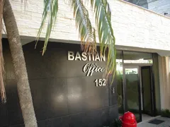 Conjunto Comercial / Sala para alugar, 70m² no Menino Deus, Porto Alegre - Foto 1