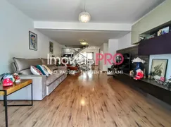 Casa de Condomínio com 3 Quartos à venda, 277m² no Vila Mariana, São Paulo - Foto 2