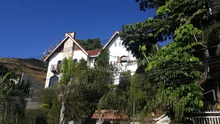 Casa com 4 Quartos à venda, 1200m² no Belvedere, Belo Horizonte - Foto 2