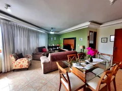 Apartamento com 3 Quartos à venda, 110m² no Vila Ipiranga, Porto Alegre - Foto 4
