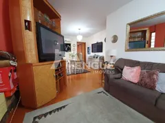 Apartamento com 3 Quartos à venda, 156m² no Jardim Lindóia, Porto Alegre - Foto 6