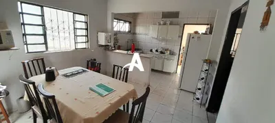 Casa com 3 Quartos à venda, 212m² no Santa Mônica, Uberlândia - Foto 5