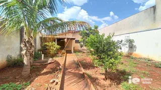 Casa com 2 Quartos à venda, 137m² no Vila Oliveira, Rolândia - Foto 15