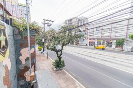Terreno / Lote / Condomínio à venda, 300m² no Rio Branco, Porto Alegre - Foto 6