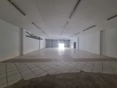 Loja / Salão / Ponto Comercial para alugar, 250m² no Pita, São Gonçalo - Foto 3