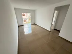 Apartamento com 2 Quartos para alugar, 55m² no Trindade, São Gonçalo - Foto 2