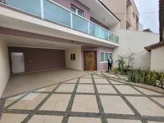 Casa com 3 Quartos para venda ou aluguel, 402m² no Dos Casa, São Bernardo do Campo - Foto 1