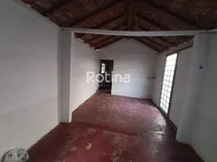 Casa com 2 Quartos à venda, 150m² no Bom Jesus, Uberlândia - Foto 16