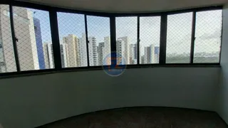 Apartamento com 3 Quartos para alugar, 144m² no Cocó, Fortaleza - Foto 2