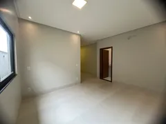 Casa de Condomínio com 3 Quartos à venda, 322m² no Jardins Porto, Senador Canedo - Foto 29