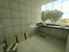 Casa Comercial para alugar, 300m² no Jardim Ipanema, Uberlândia - Foto 10