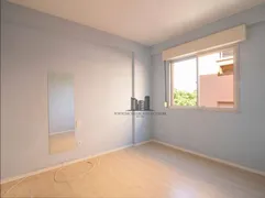 Apartamento com 2 Quartos à venda, 56m² no Medianeira, Porto Alegre - Foto 8