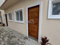 Sobrado com 2 Quartos à venda, 70m² no Jardim Palmeiras, Itanhaém - Foto 2