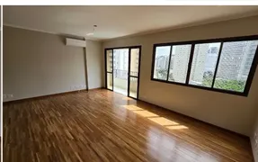 Apartamento com 3 Quartos para alugar, 129m² no Moema, São Paulo - Foto 1