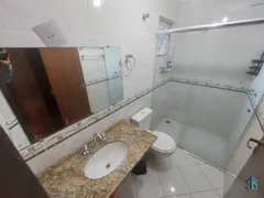 Sobrado com 3 Quartos à venda, 131m² no Capão Raso, Curitiba - Foto 13