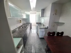 Apartamento com 4 Quartos para alugar, 180m² no Ingá, Niterói - Foto 36