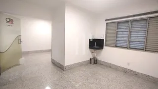 Casa Comercial para alugar, 532m² no Setor Aeroporto, Goiânia - Foto 30