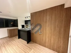 Apartamento com 2 Quartos à venda, 70m² no Vivendas Do Arvoredo, Londrina - Foto 4