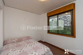 Apartamento com 3 Quartos à venda, 86m² no Mont' Serrat, Porto Alegre - Foto 13