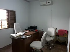 Casa Comercial com 3 Quartos à venda, 171m² no Nossa Senhora Aparecida, Uberlândia - Foto 2