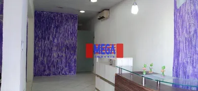 Casa Comercial com 3 Quartos para venda ou aluguel, 203m² no Parquelândia, Fortaleza - Foto 3