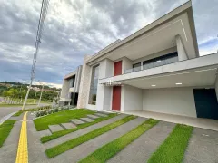 Casa de Condomínio com 3 Quartos à venda, 252m² no Jardins Capri, Senador Canedo - Foto 2