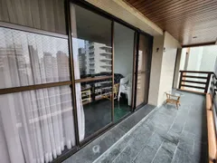 Apartamento com 3 Quartos para alugar, 125m² no Praia das Pitangueiras, Guarujá - Foto 8