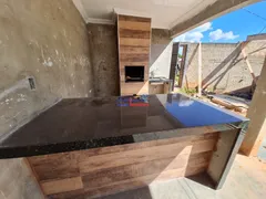 Casa com 3 Quartos à venda, 210m² no Jardim Serra Azul, Mateus Leme - Foto 4