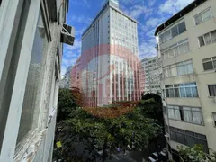 Apartamento com 2 Quartos para alugar, 90m² no Copacabana, Rio de Janeiro - Foto 29