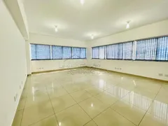 Conjunto Comercial / Sala para alugar, 100m² no  Lavadouro de Areia, Taubaté - Foto 2