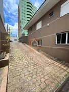 Sobrado com 4 Quartos para alugar, 320m² no Centro, Ponta Grossa - Foto 3