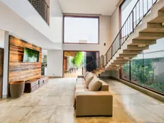 Sobrado com 4 Quartos para alugar, 242m² no PORTAL DO SOL GREEN, Goiânia - Foto 1