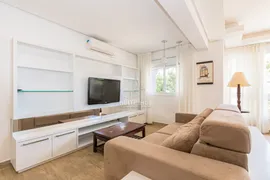 Apartamento com 2 Quartos à venda, 79m² no Passo da Areia, Porto Alegre - Foto 3