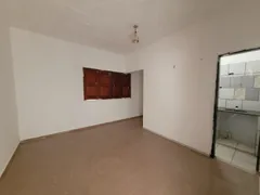 Casa com 3 Quartos à venda, 160m² no Saci, Teresina - Foto 9