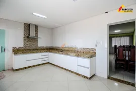Casa com 3 Quartos à venda, 221m² no Santo Antonio, Divinópolis - Foto 3