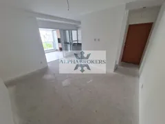 Apartamento com 3 Quartos à venda, 74m² no Umuarama, Osasco - Foto 2