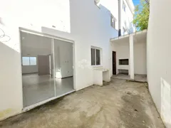 Casa de Condomínio com 3 Quartos à venda, 282m² no Camaquã, Porto Alegre - Foto 2