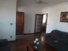 Casa com 3 Quartos à venda, 248m² no Carlos Prates, Belo Horizonte - Foto 4