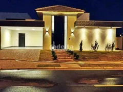 Casa de Condomínio com 4 Quartos à venda, 231m² no Granja Marileusa , Uberlândia - Foto 1