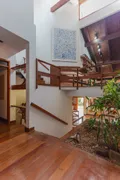 Casa Comercial com 6 Quartos para alugar, 350m² no Boa Vista, Porto Alegre - Foto 2