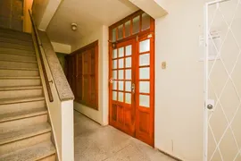 Apartamento com 2 Quartos para alugar, 51m² no Cristal, Porto Alegre - Foto 17