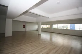 Loja / Salão / Ponto Comercial para alugar, 246m² no Cabral, Curitiba - Foto 14