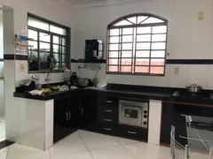 Prédio Inteiro com 3 Quartos à venda, 485m² no Vila Rezende, Goiânia - Foto 4