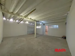 Loja / Salão / Ponto Comercial para alugar, 198m² no Canto, Florianópolis - Foto 9