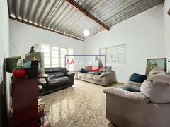 Fazenda / Sítio / Chácara com 3 Quartos à venda, 200m² no Jardim Palestina, Franca - Foto 2