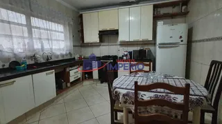 Casa com 4 Quartos à venda, 220m² no Jardim Bom Clima, Guarulhos - Foto 4