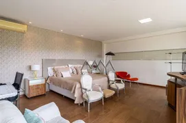 Casa de Condomínio com 3 Quartos para venda ou aluguel, 810m² no Vila del Rey, Nova Lima - Foto 23
