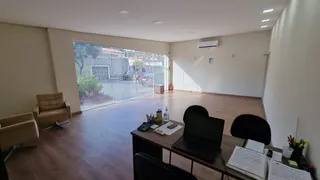 Loja / Salão / Ponto Comercial com 2 Quartos para alugar, 85m² no Jardim Oswaldo Cruz, São José dos Campos - Foto 2