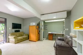 Casa de Condomínio com 3 Quartos à venda, 228m² no Granja Viana, Carapicuíba - Foto 35